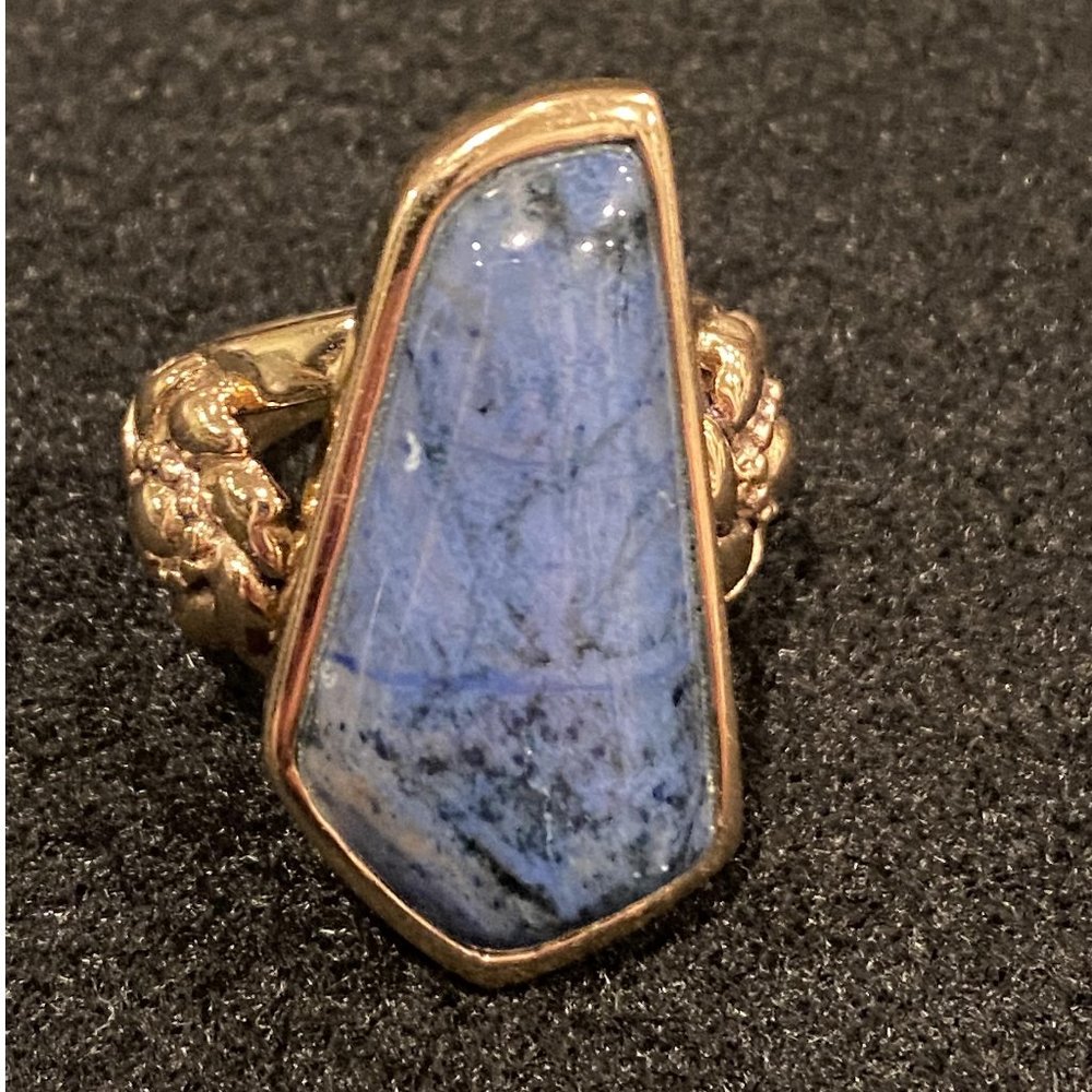 💍 Large Stone Ring